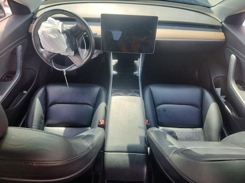 52733126 :رقم المزاد ، 5YJ3E1EB1JF178534 vin ، 2018 Tesla Model 3 مزاد بيع