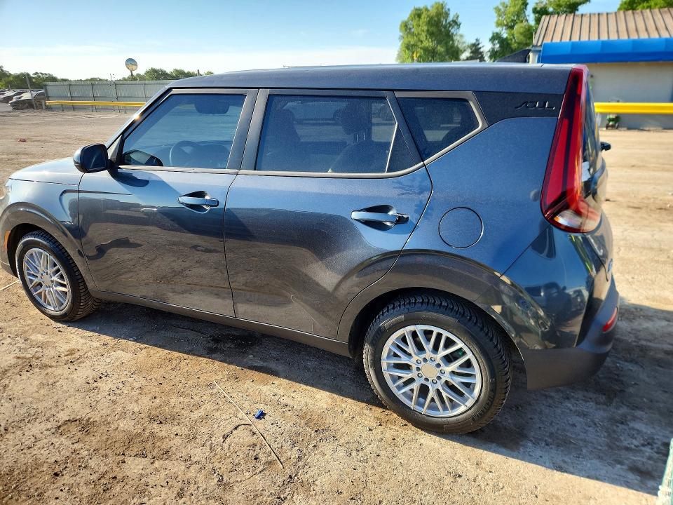2021 Kia Soul მანქანა იყიდება აუქციონზე, vin: KNDJ23AU3M7754265, აუქციონის ნომერი: 52019466