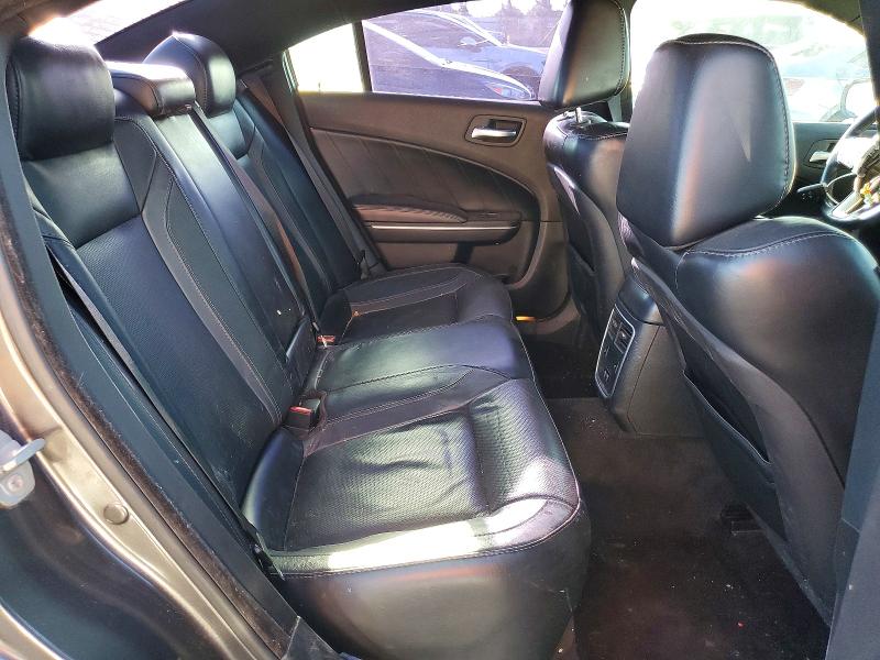 52860396 :رقم المزاد ، 2C3CDXCT2FH902402 vin ، 2015 Dodge Charger مزاد بيع