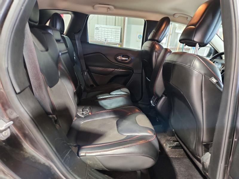 52598136 :رقم المزاد ، 1C4PJMBS5HW544262 vin ، 2017 Jeep Cherokee مزاد بيع