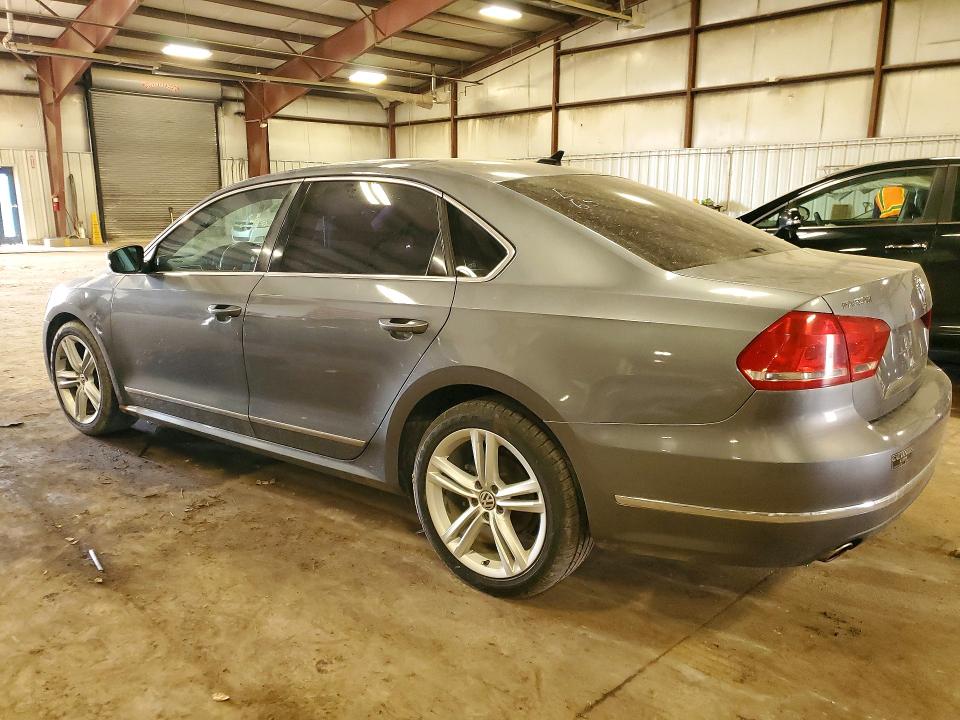 Продажа на аукционе авто 2013 Volkswagen Passat, vin: 1VWCN7A30DC132287, номер лота: 53357026
