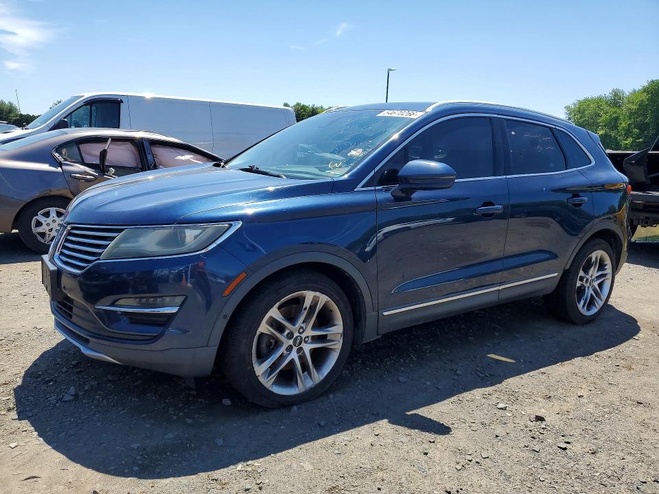 Auction sale of the 2015 Lincoln Mkc, vin: 5LMCJ2A94FUJ00695, lot number: 54670266