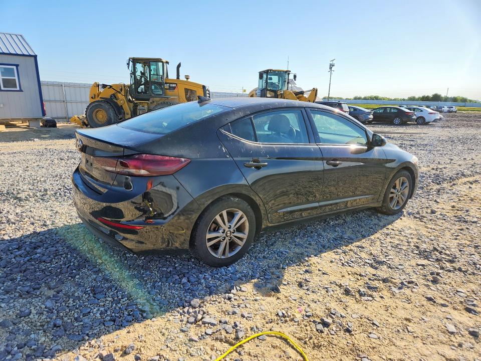 Продажа на аукционе авто 2018 Hyundai Elantra, vin: 5NPD84LF5JH346938, номер лота: 52198056