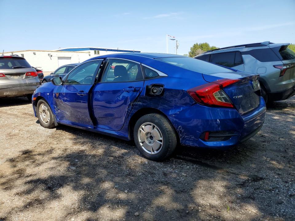 Продажа на аукционе авто 2018 Honda Civic, vin: 2HGFC2F62JH036733, номер лота: 53920026