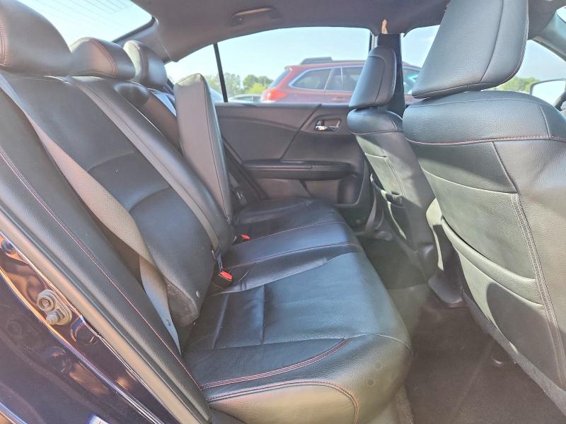 2017 Honda Accord მანქანა იყიდება აუქციონზე, vin: 1HGCR2F11HA048015, აუქციონის ნომერი: 55116596