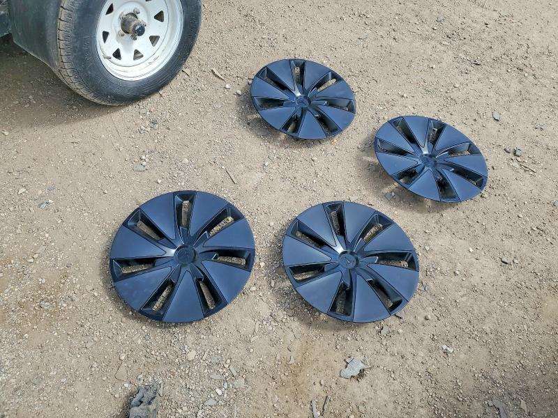 54292176 :رقم المزاد ، 5YJ3E1EA5SF054288 vin ، 2025 Tesla Model 3 مزاد بيع