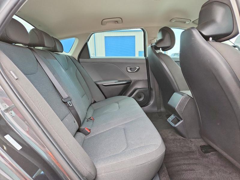 Продажа на аукционе авто 2025 Kia K4, vin: 3KPFT4DE5SE132938, номер лота: 49752566