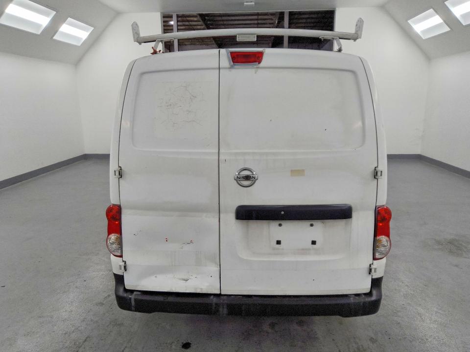 51063056 :رقم المزاد ، 3N6CM0KNXEK697751 vin ، 2014 Nissan Nv200 مزاد بيع