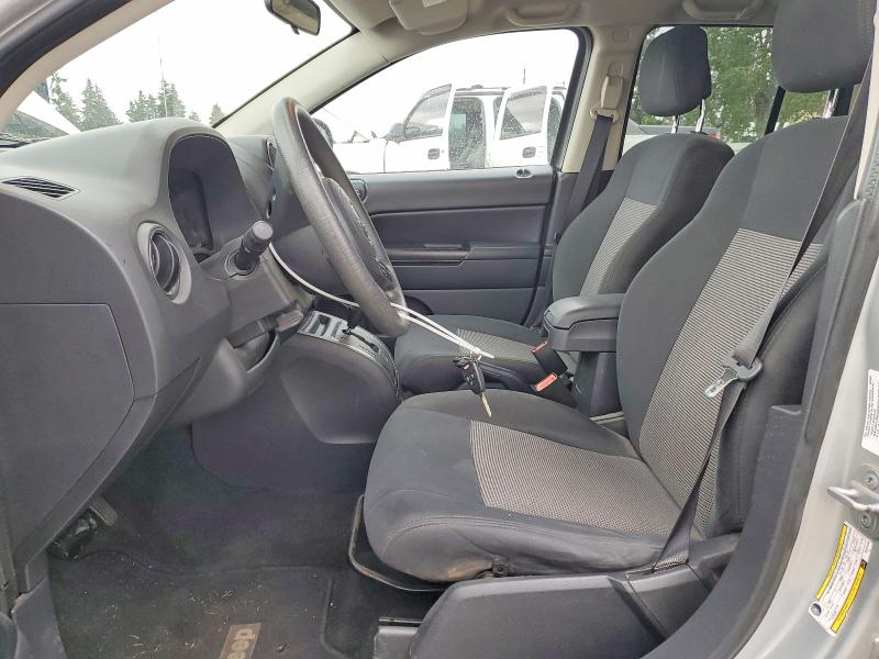 2011 Jeep Compass მანქანა იყიდება აუქციონზე, vin: 1J4NT1FA4BD215762, აუქციონის ნომერი: 53242036
