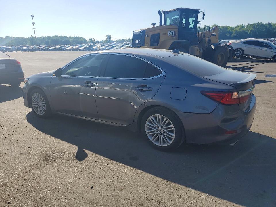 53908846 :رقم المزاد ، 58ABK1GG7JU109873 vin ، 2018 Lexus Es مزاد بيع