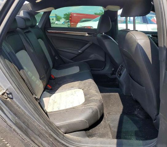 Продажа на аукционе авто 2018 Volkswagen Passat, vin: 1VWJM7A33JC036935, номер лота: 53894136
