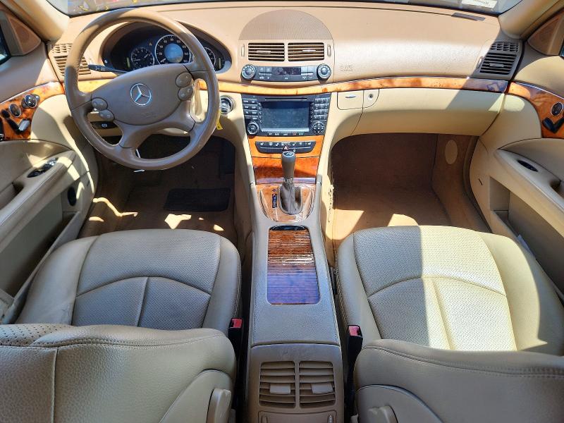 53830306 :رقم المزاد ، WDBUF56X67B022972 vin ، 2007 Mercedes-benz E مزاد بيع