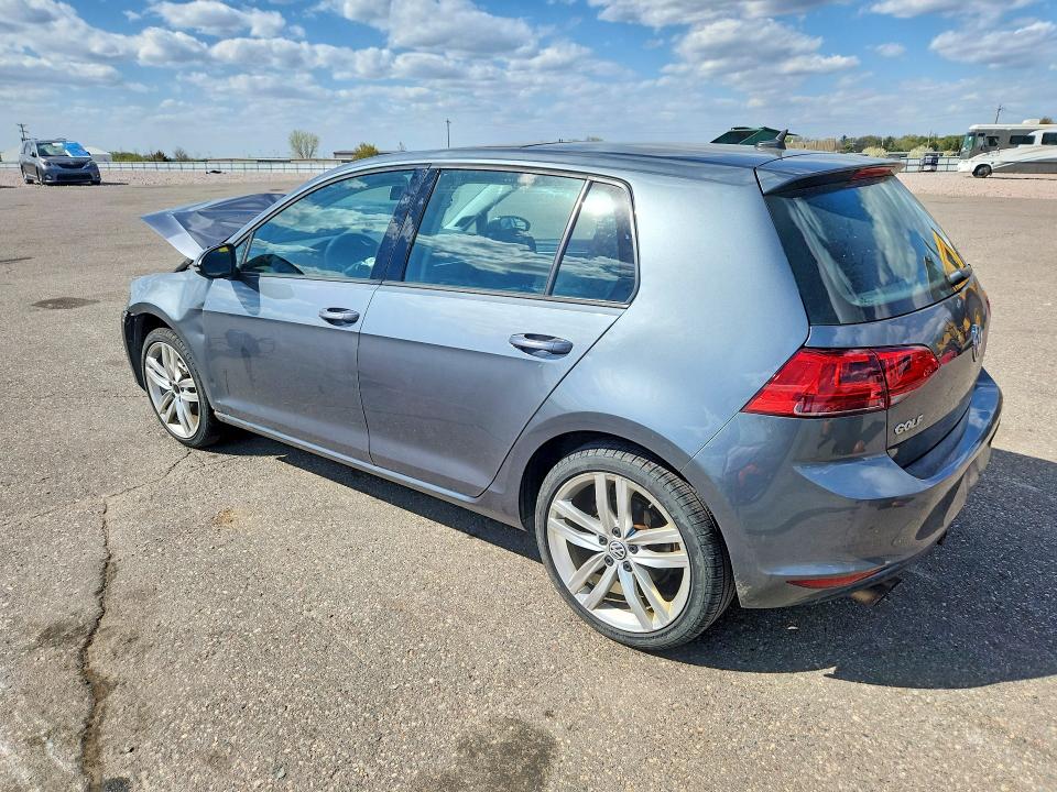 Продажа на аукционе авто 2015 Volkswagen Golf, vin: 3VW217AU4FM054727, номер лота: 53102606