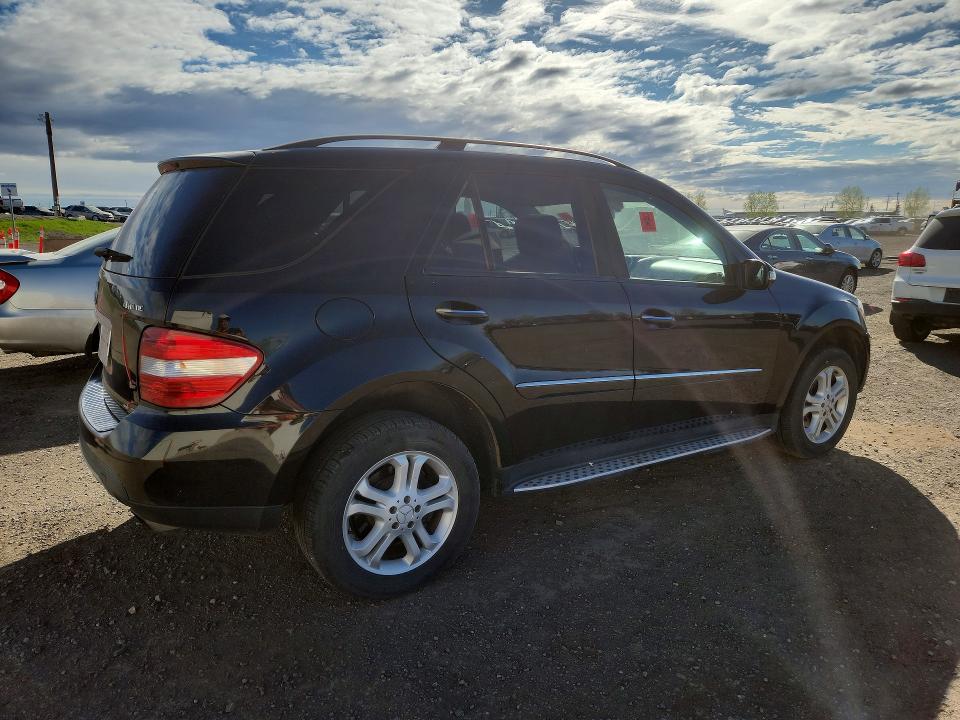 2007 Mercedes-benz Ml მანქანა იყიდება აუქციონზე, vin: 4JGBB86E97A256027, აუქციონის ნომერი: 53548836