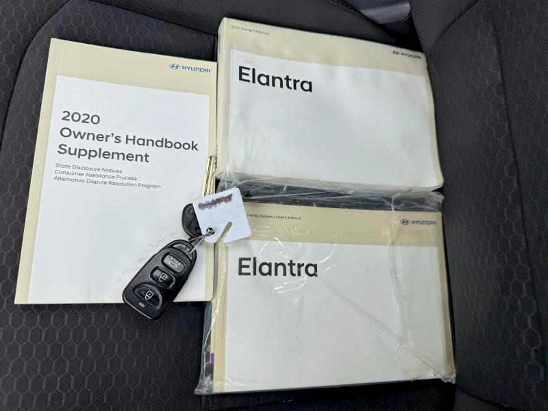 Продажа на аукционе авто 2020 Hyundai Elantra, vin: 5NPD84LFXLH574212, номер лота: 55645036