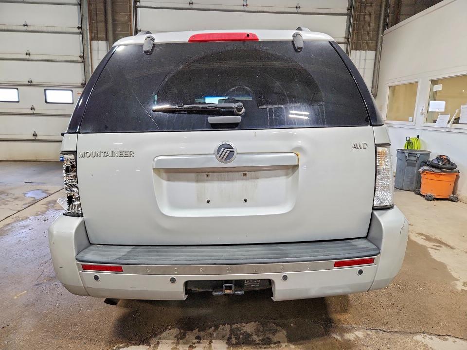54019286 :رقم المزاد ، 4M2EN4HE8AUJ05033 vin ، 2010 Mercury Mountaineer مزاد بيع