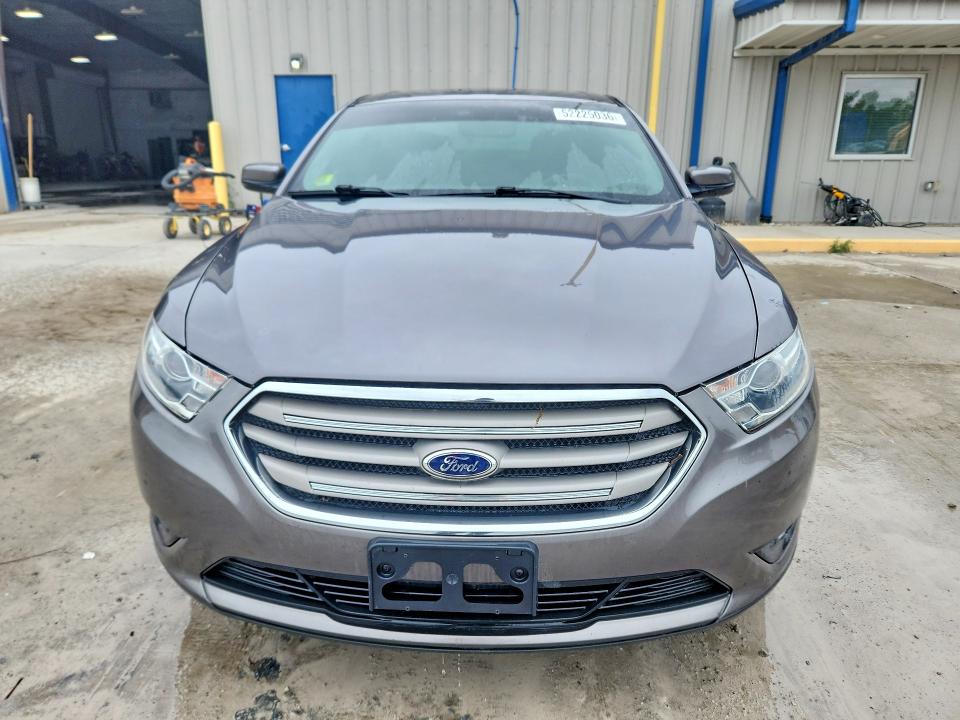 2014 Ford Taurus მანქანა იყიდება აუქციონზე, vin: 1FAHP2E89EG144871, აუქციონის ნომერი: 52225036