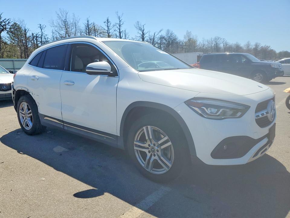51830826 :رقم المزاد ، W1N4N4HB0MJ245955 vin ، 2021 Mercedes-benz Gla مزاد بيع