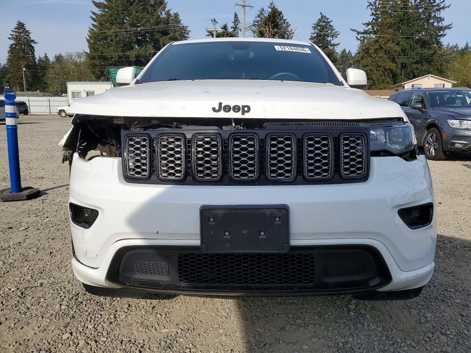 Продажа на аукционе авто 2018 Jeep Grand Cherokee, vin: 1C4RJFAG1JC357853, номер лота: 52184036