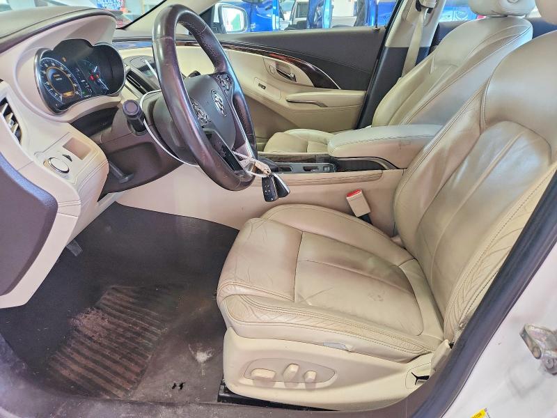 Продажа на аукционе авто 2015 Buick Lacrosse, vin: 1G4GB5G32FF149372, номер лота: 54690556