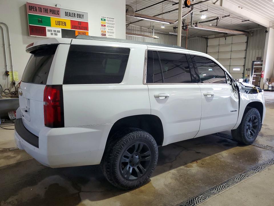 Продажа на аукционе авто 2017 Chevrolet Tahoe, vin: 1GNSKBKC7HR190867, номер лота: 52712086