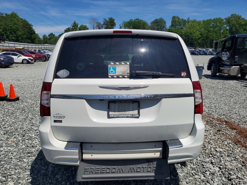 2016 Chrysler Town & Country მანქანა იყიდება აუქციონზე, vin: 2C4RC1BGXGR297518, აუქციონის ნომერი: 53753746