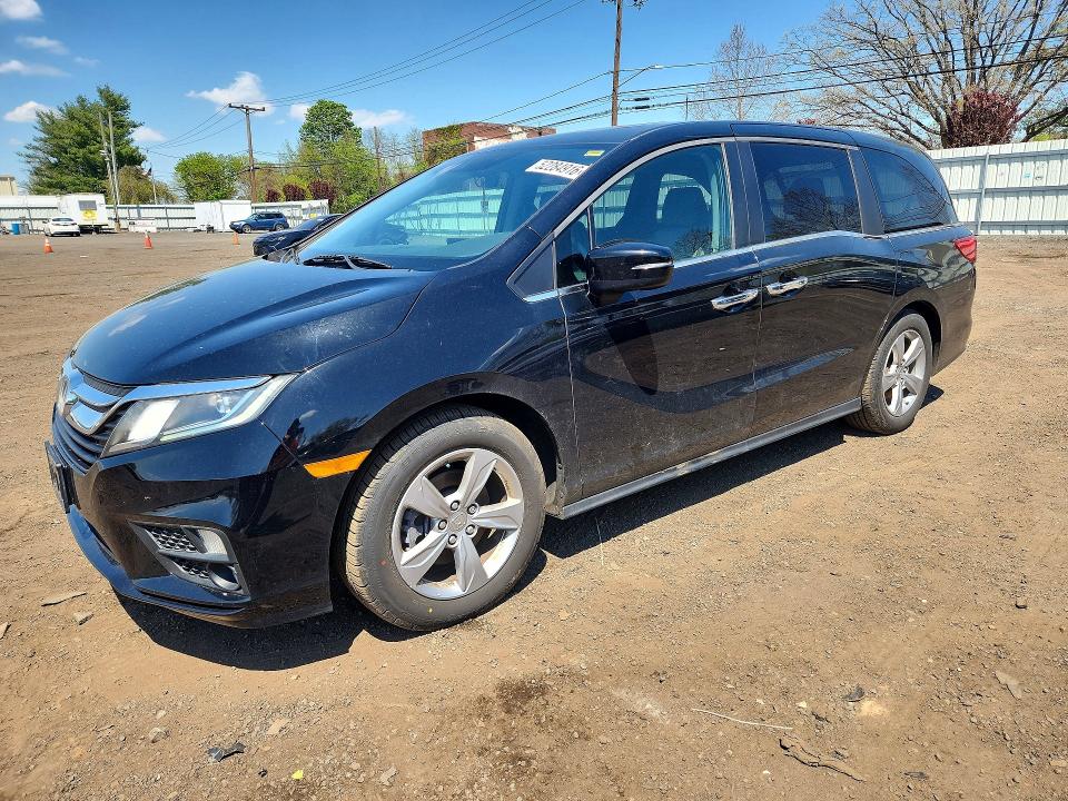 Продажа на аукционе авто 2018 Honda Odyssey, vin: 5FNRL6H7XJB050121, номер лота: 52284916