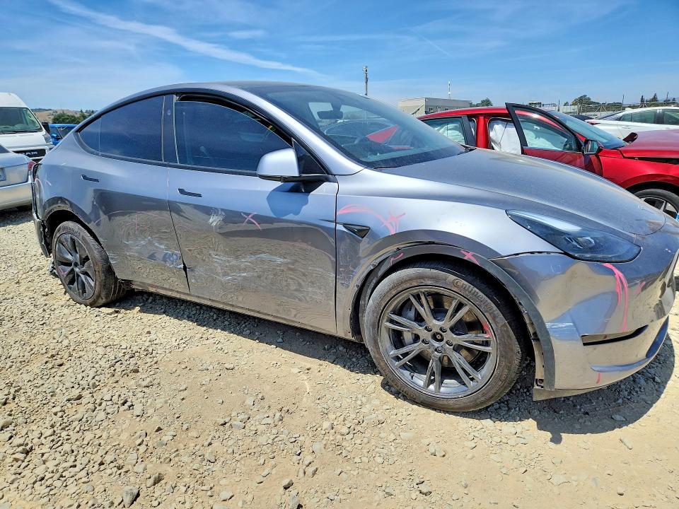 Продажа на аукционе авто 2024 Tesla Model Y, vin: 7SAYGAEE5RF211012, номер лота: 52962866