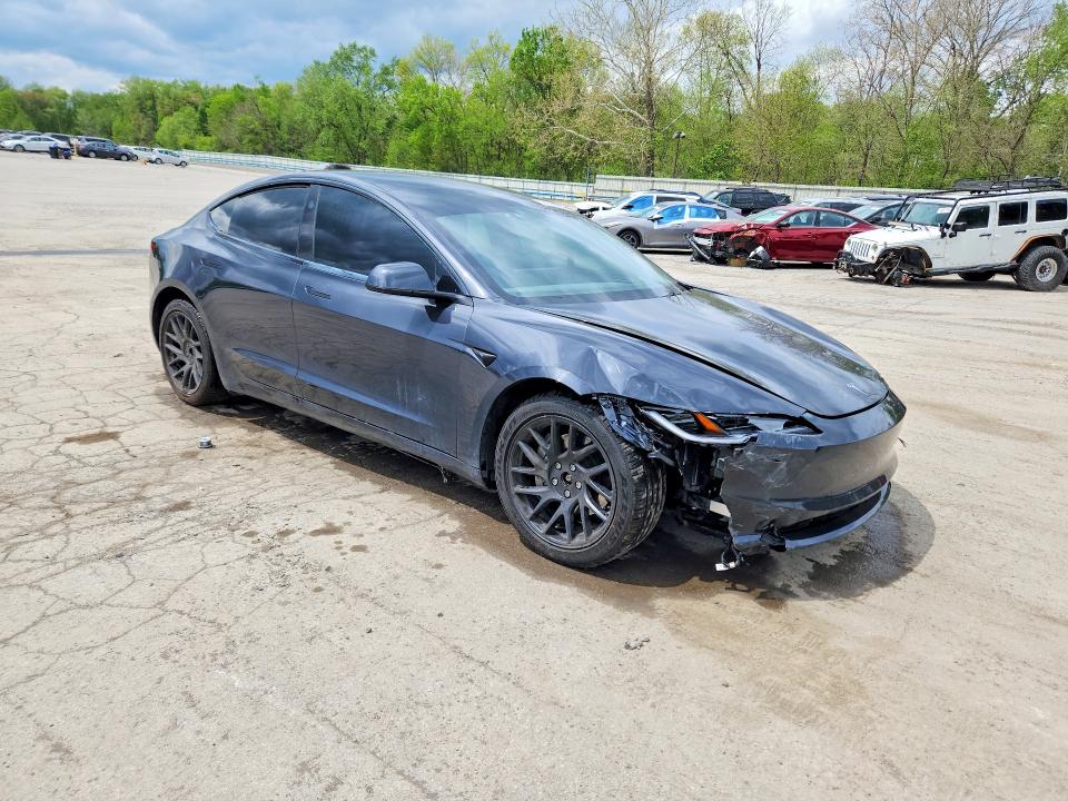 2025 Tesla Model 3 მანქანა იყიდება აუქციონზე, vin: 5YJ3E1EB7SF993872, აუქციონის ნომერი: 52195806