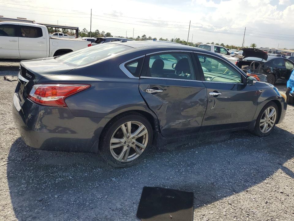 2013 Nissan Altima მანქანა იყიდება აუქციონზე, vin: 1N4BL3AP3DC191615, აუქციონის ნომერი: 54081006