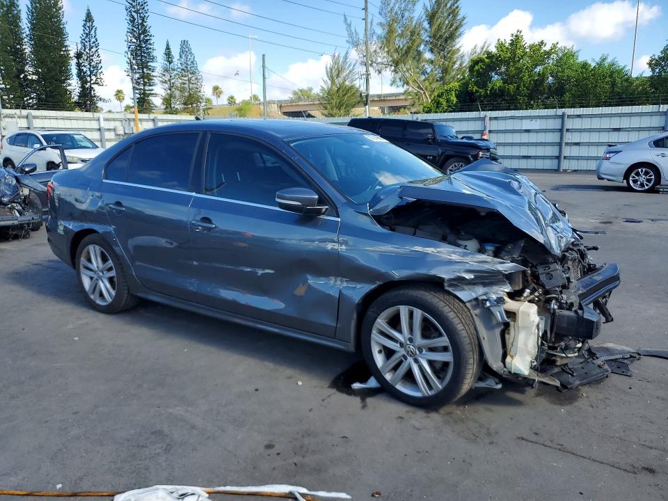 2015 Volkswagen Jetta მანქანა იყიდება აუქციონზე, vin: 3VWLA7AJ4FM406473, აუქციონის ნომერი: 53394896