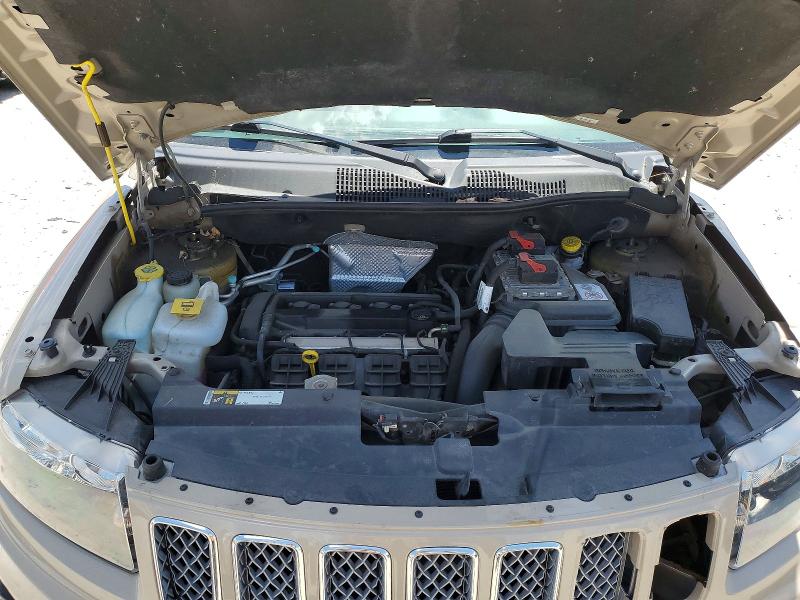 2016 Jeep Compass მანქანა იყიდება აუქციონზე, vin: 1C4NJCEA9GD785059, აუქციონის ნომერი: 52890256
