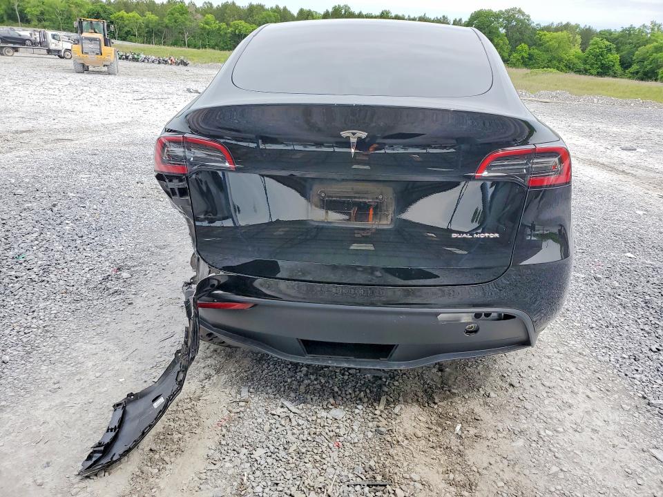 52196086 :رقم المزاد ، 7SAYGDEE8PF684028 vin ، 2023 Tesla Model Y مزاد بيع