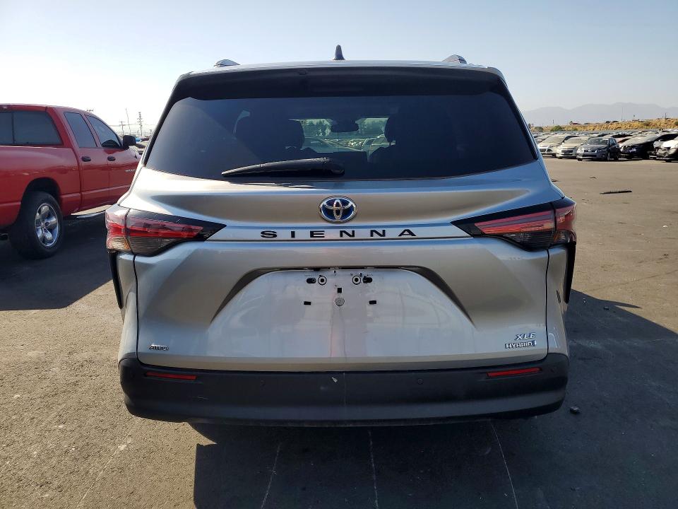 Продаж на аукціоні авто 2022 Toyota Sienna, vin: 5TDJSKFC9NS044854, номер лоту: 55018546