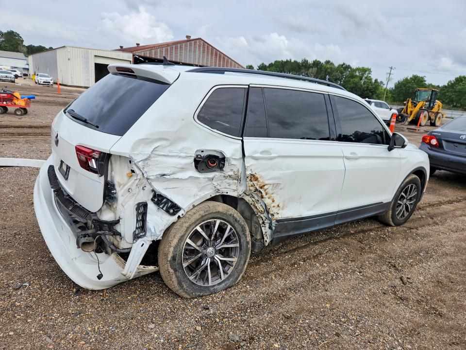 54678376 :رقم المزاد ، 3VV3B7AX7KM145663 vin ، 2019 Volkswagen Tiguan مزاد بيع