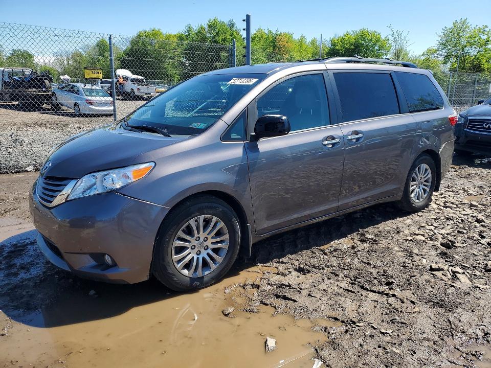 Aukcja sprzedaży 2015 Toyota Sienna, vin: 5TDYK3DC3FS671333, numer aukcji: 52713396