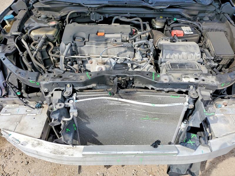 52228046 :رقم المزاد ، 2HGFC2F53JH022511 vin ، 2018 Honda Civic مزاد بيع
