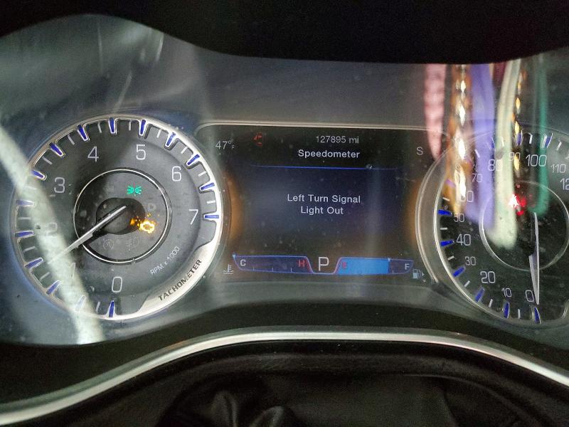 2015 Chrysler 200 მანქანა იყიდება აუქციონზე, vin: 1C3CCCCB2FN546463, აუქციონის ნომერი: 52702546