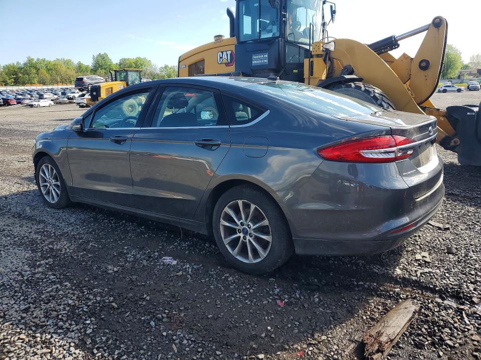 52644936 :رقم المزاد ، 3FA6P0H71HR107003 vin ، 2017 Ford Fusion مزاد بيع