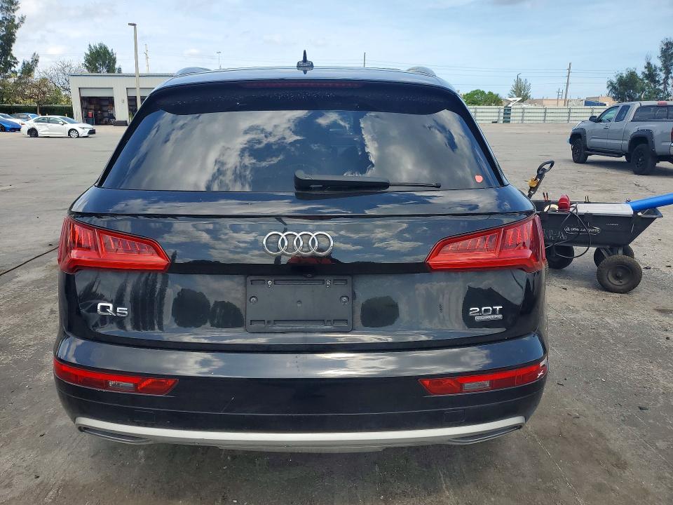 2018 Audi Q5 მანქანა იყიდება აუქციონზე, vin: WA1ANAFY6J2006992, აუქციონის ნომერი: 52304706