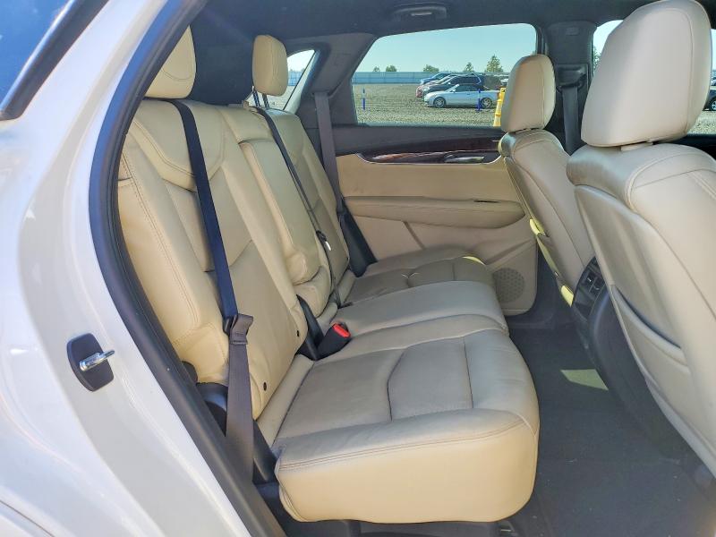 52536076 :رقم المزاد ، 1GYKNERS7HZ146294 vin ، 2017 Cadillac Xt5 مزاد بيع