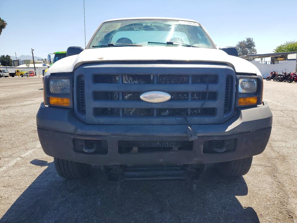 2006 Ford F250 მანქანა იყიდება აუქციონზე, vin: 1FTNF21566ED48455, აუქციონის ნომერი: 54396576