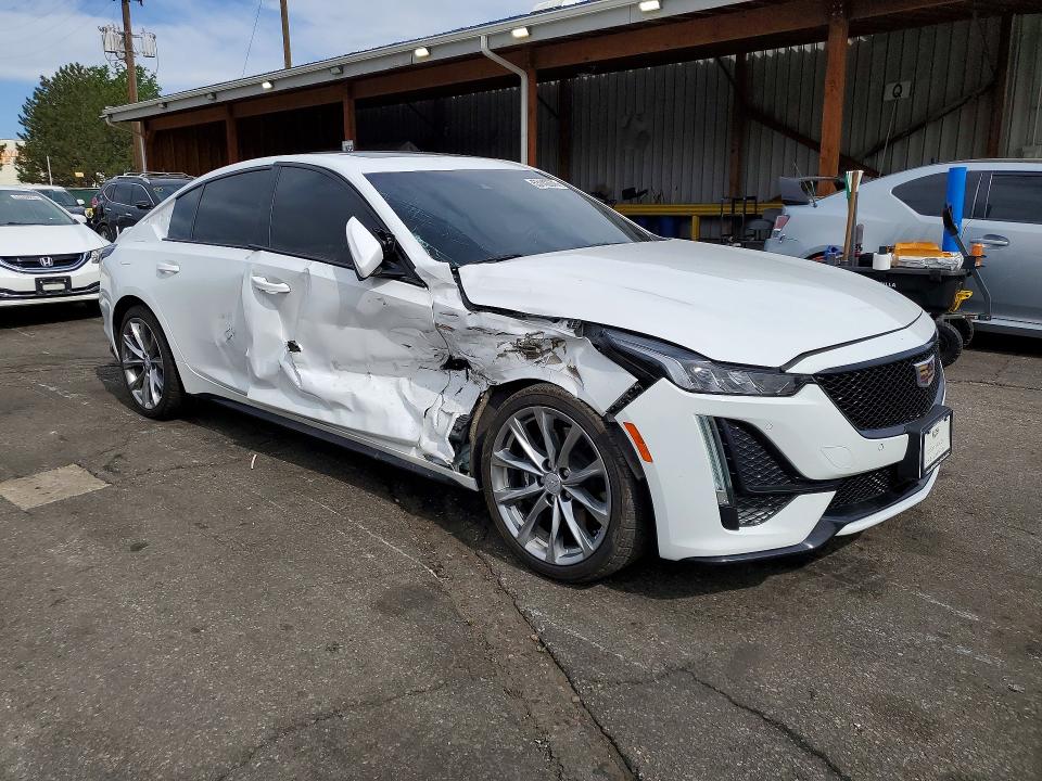 2024 Cadillac Ct5-v მანქანა იყიდება აუქციონზე, vin: 1G6DV5RW0R0116502, აუქციონის ნომერი: 53142876