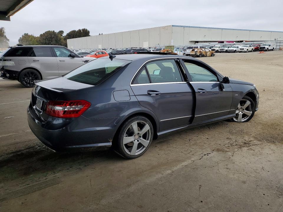 Продаж на аукціоні авто 2012 Mercedes-benz E, vin: WDDHF5KB7CA582213, номер лоту: 52920966