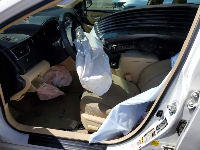 2015 Toyota Camry Hybrid მანქანა იყიდება აუქციონზე, vin: 4T1BD1FK3FU174444, აუქციონის ნომერი: 54303786