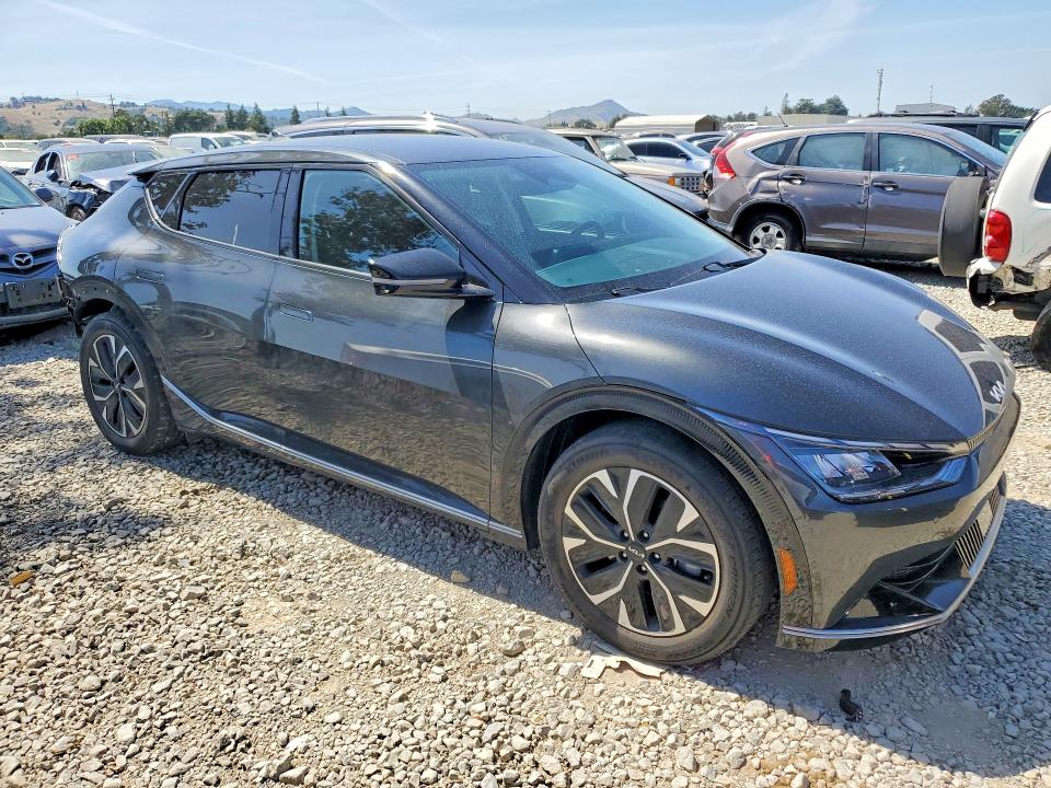 2022 Kia Ev6 მანქანა იყიდება აუქციონზე, vin: KNDC34LA8N5043267, აუქციონის ნომერი: 53383876