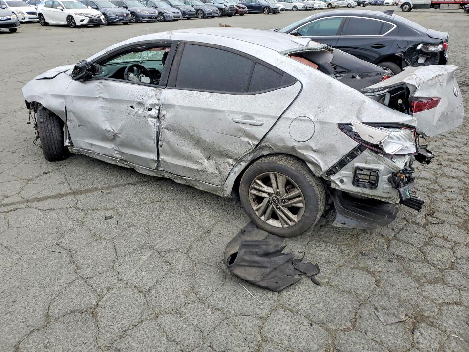 Продажа на аукционе авто 2019 Hyundai Elantra, vin: 5NPD84LF1KH473154, номер лота: 52379806