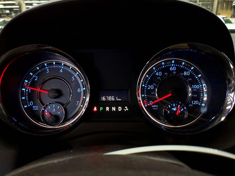 2015 Chrysler Town & Country მანქანა იყიდება აუქციონზე, vin: 2C4RC1AG4FR676465, აუქციონის ნომერი: 54016586