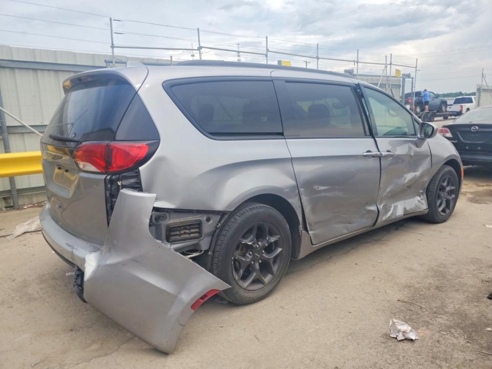 2020 Chrysler Pacifica მანქანა იყიდება აუქციონზე, vin: 2C4RC1BGXLR173257, აუქციონის ნომერი: 53905636