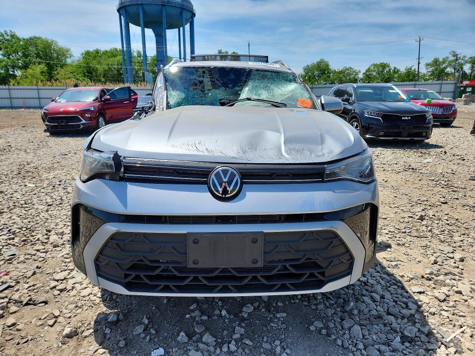 2025 Volkswagen Taos მანქანა იყიდება აუქციონზე, vin: 3VVVC7B23SM004758, აუქციონის ნომერი: 55570636